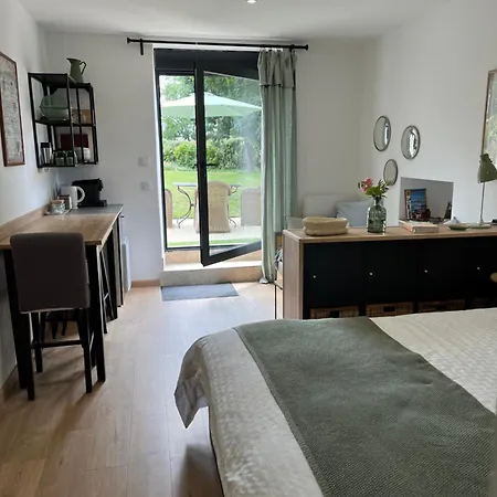 Bord Eau Charme Calme Et Nature Pensjonat Saint-André-de-Cubzac